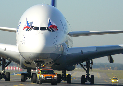 Lufthansa - Airbus A380 poprvé v Praze