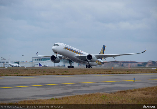 Singapore Airlines - Airbus A350XWB - první let