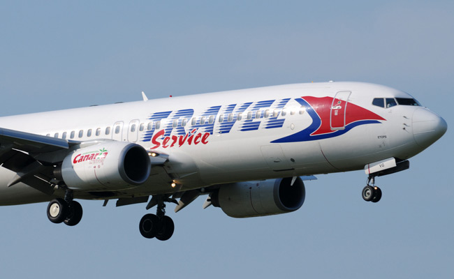 Travel Service - Boeing 737-8Q8