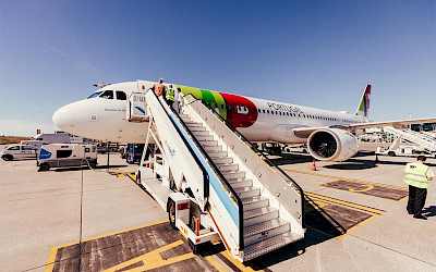 Airbus A321LR na letišti v Portu před prvním letem do Newarku (foto: TAP Air Portugal)